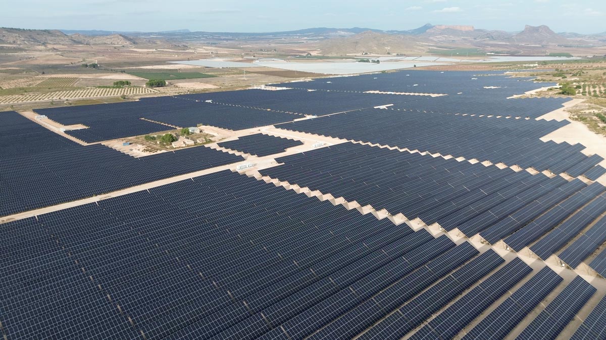 Vista aérea de Planta Solar Fotovoltaica Balbona