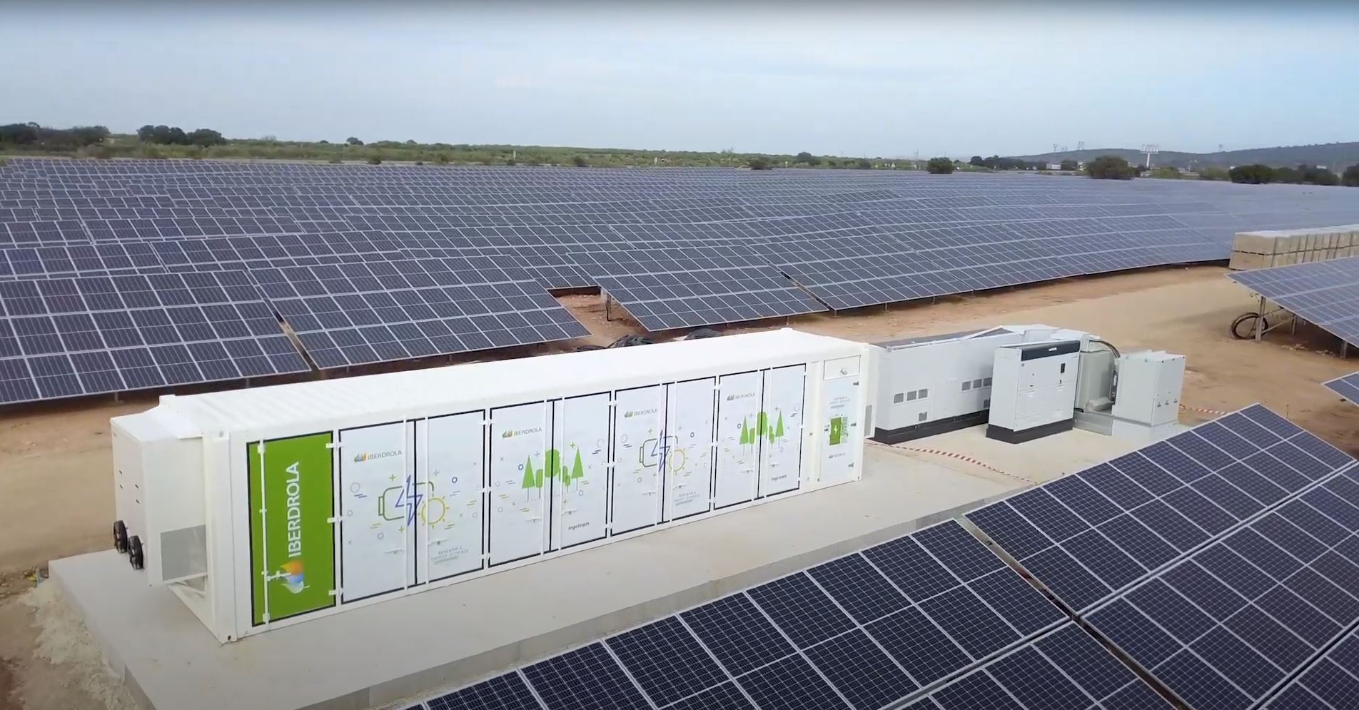 Vista aérea de Planta Solar Hibrida Campo Arañuelo III