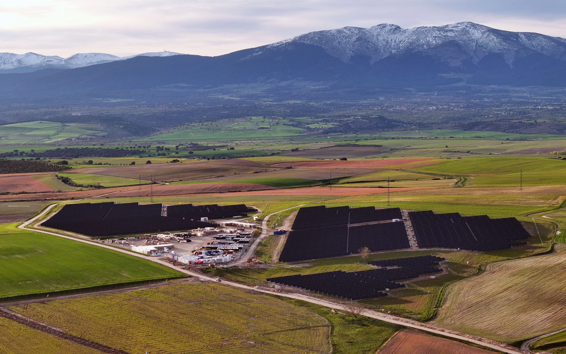 Vista aérea de Planta Solar Fotovoltaica Castaño Solar