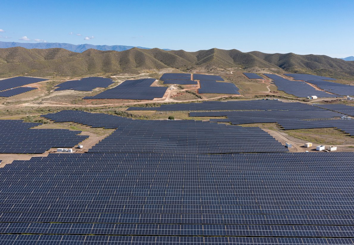 Vista aérea de Planta Solar Fotovoltaica La Cabrita