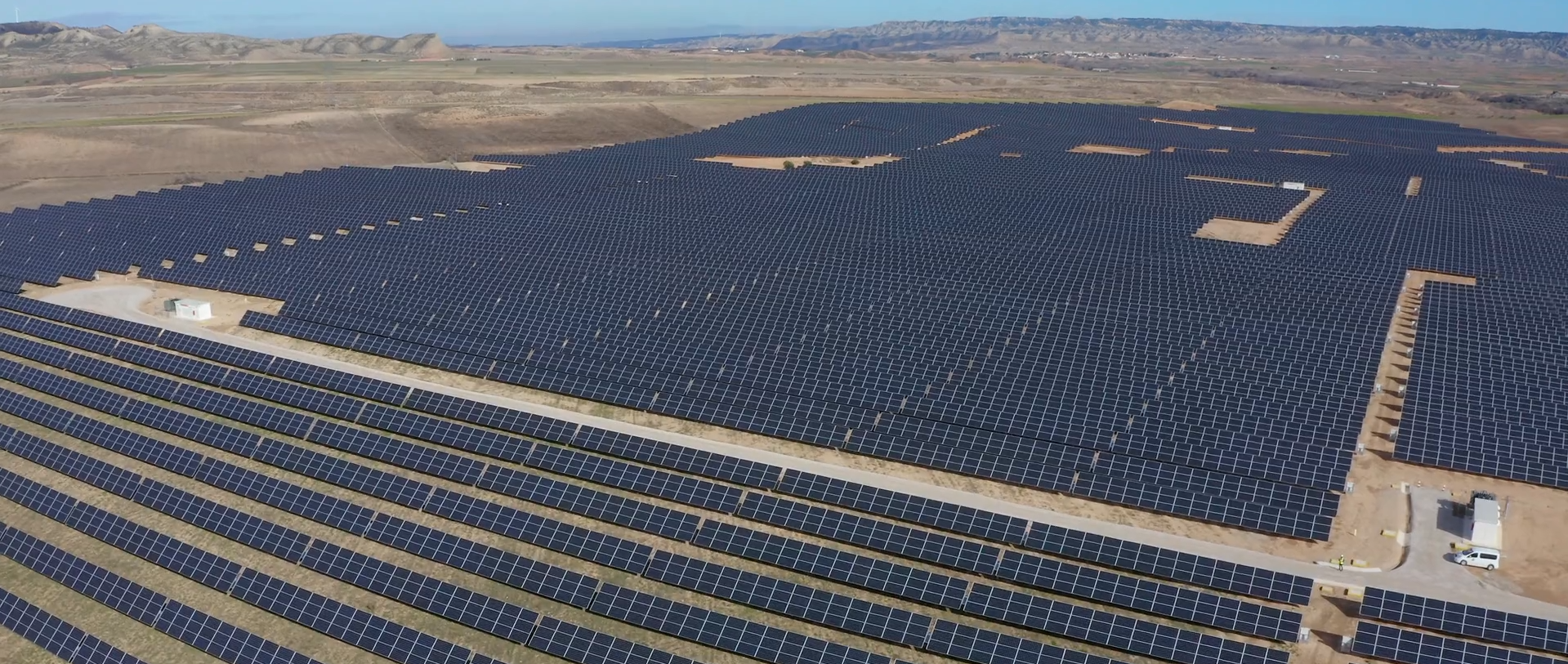 Vista aerea de la planta fotovoltaica Los Belos