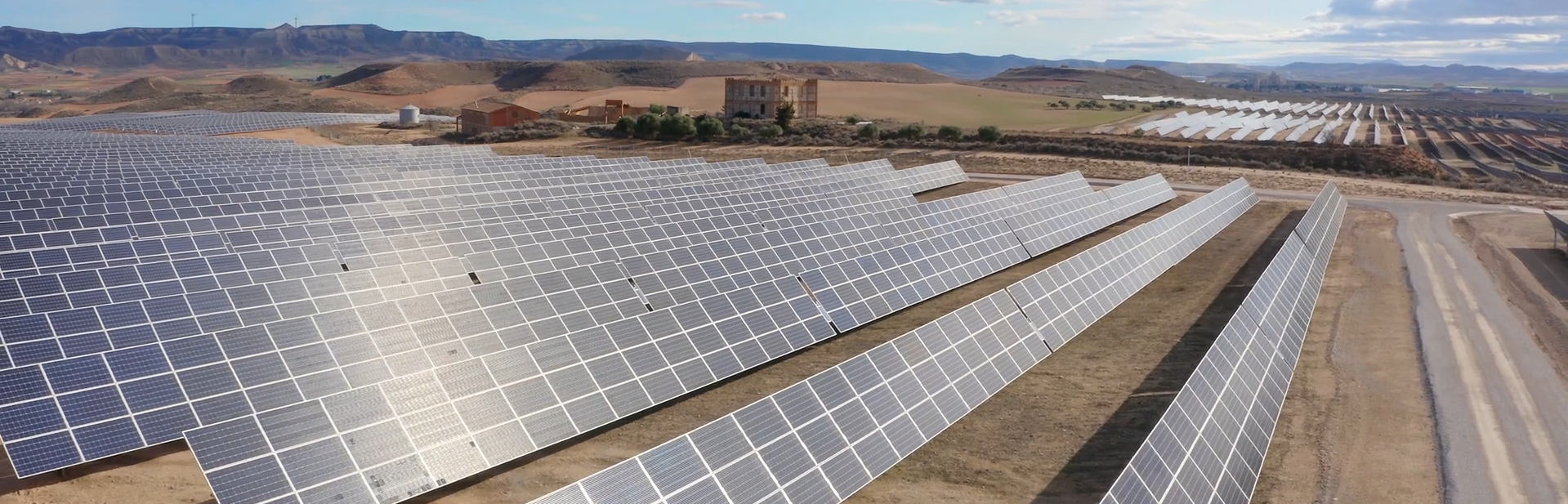 Detalle de los paneles de la planta fotovoltaica Los Belos