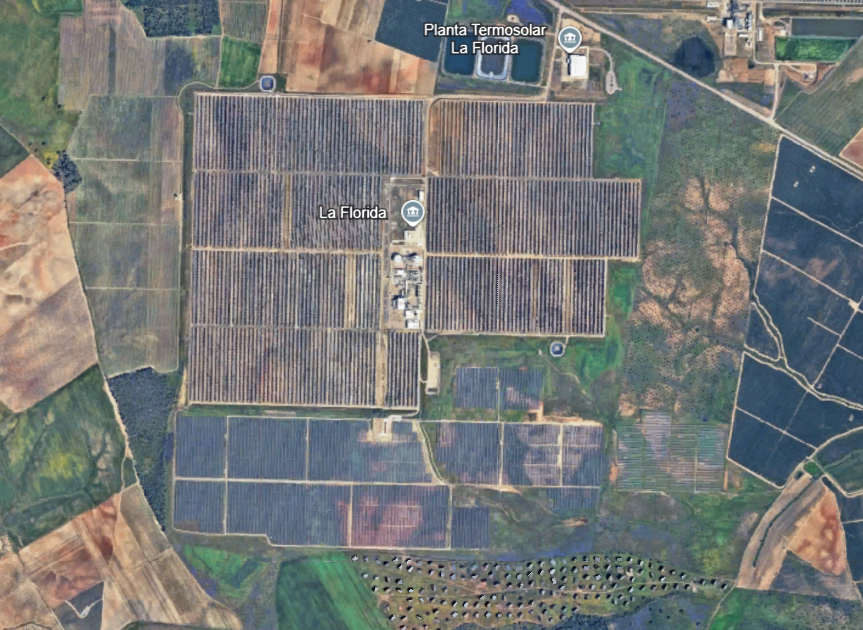Vista Satelite de la planta solar Los limonetes colidante con la planta termosolar La Florida