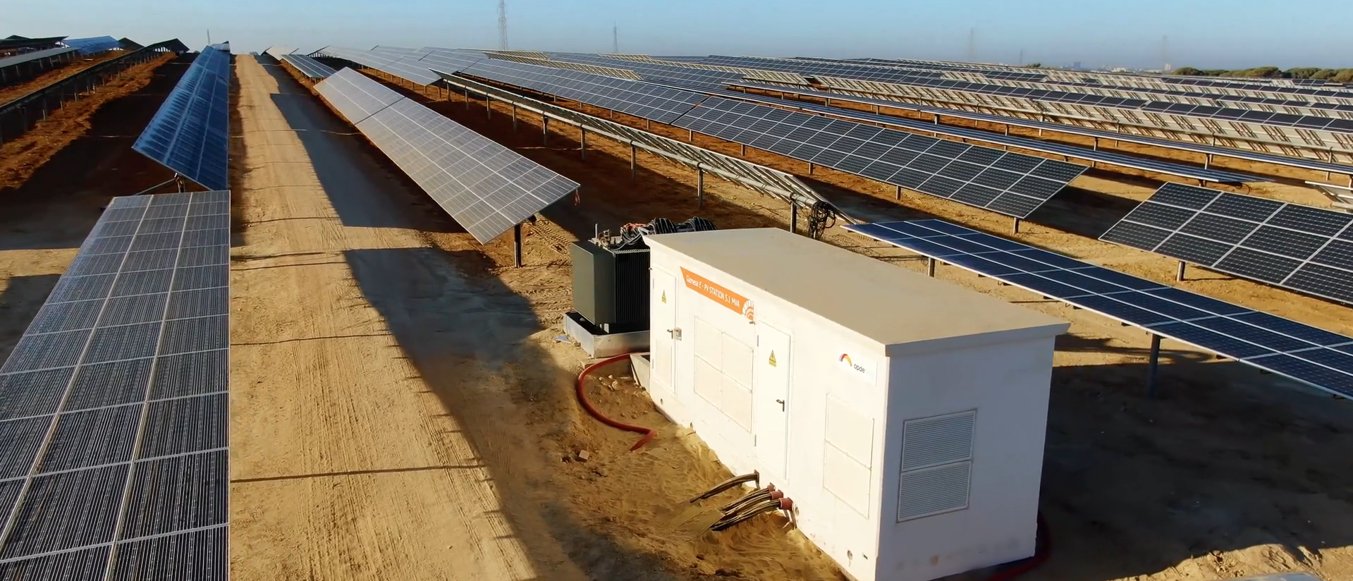 Detalle de las placas de la planta fotovoltaica Miramundo