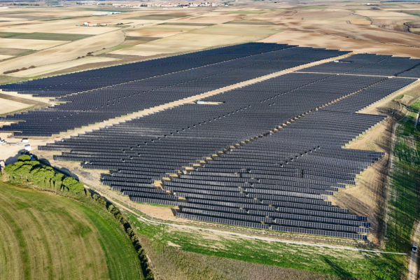 Vista aérea de Planta Solar Fotovoltaica Pato Solar