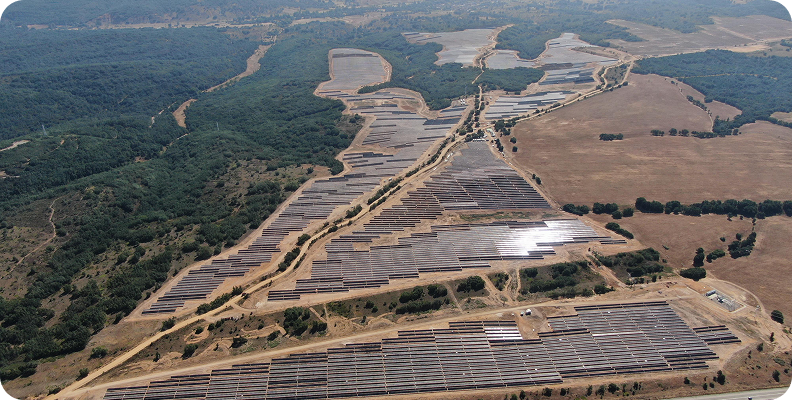 Vista aérea de Planta Solar Fotovoltaica Riosequino